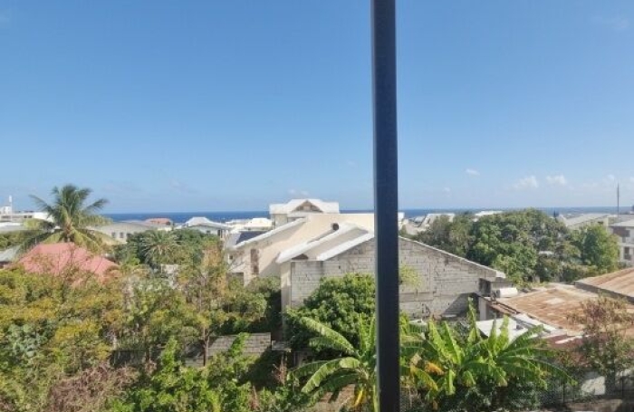 Vente Appartement 45m&sup2; 2 pièces Saint-Pierre