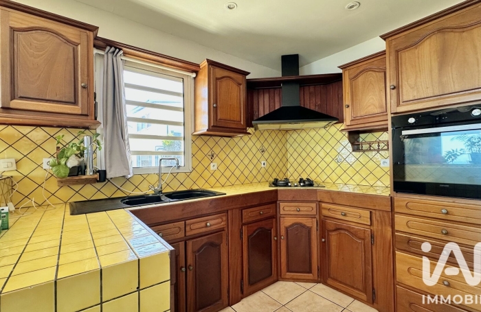 Location Appartement 70m&sup2; 4 pièces Petite &icirc;le