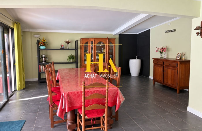 Vente Maison 241m&sup2; 9 pi&egrave;ces Bras-Panon