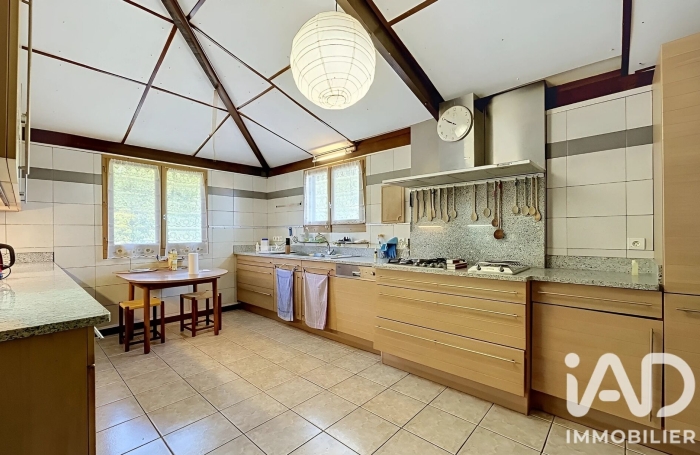 Vente Maison 145m&sup2; 5 pièces Saint Denis