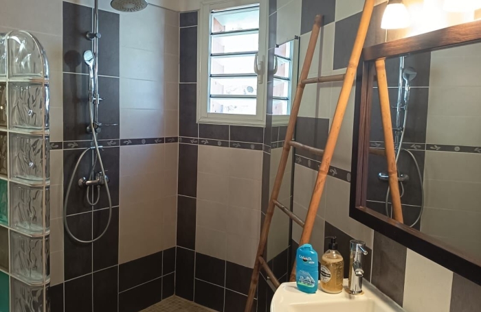 Vente Maison 188m&sup2; 6 pièces L'Entre Deux