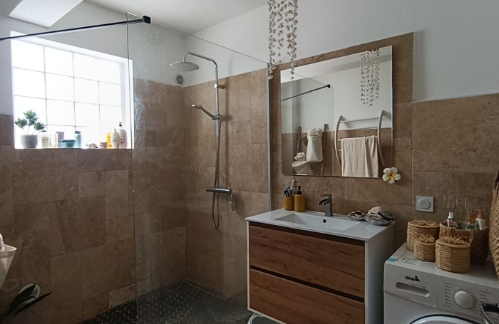 Vente Appartement 70m&sup2; 3 pièces Ravine des Cabris