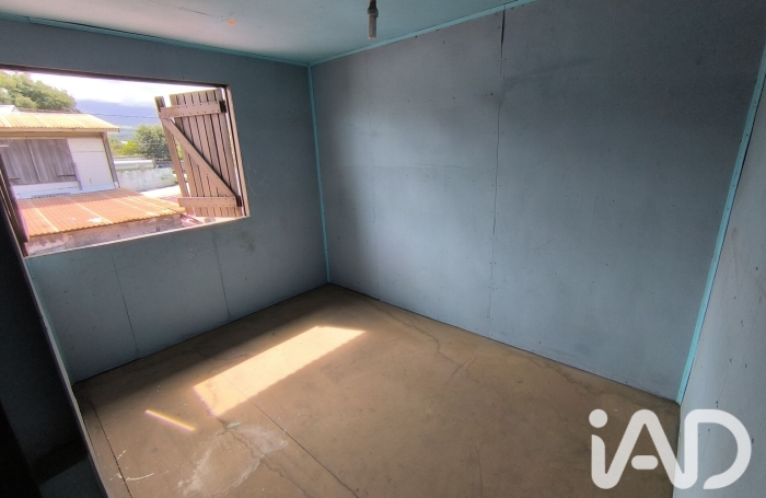 Vente Maison 75m&sup2; 4 pièces Saint Louis