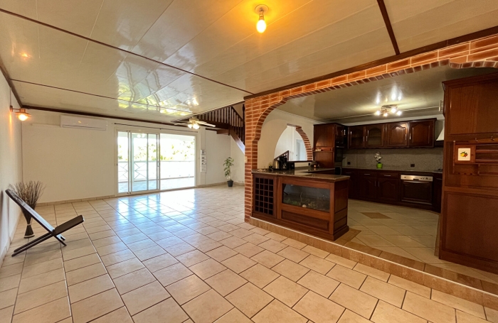 Vente Immeuble 247.31m&sup2; Saint-Beno&icirc;t