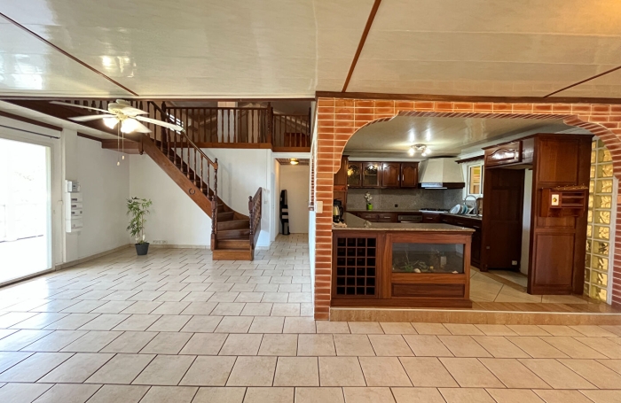 Vente Immeuble 247.31m&sup2; Saint-Beno&icirc;t