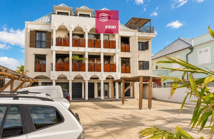 Vente Local commercial 148m&sup2; 3 pi&egrave;ces Saint Denis