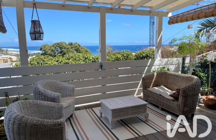 Vente Maison 143m&sup2; 4 pièces Saint Gilles les Bains