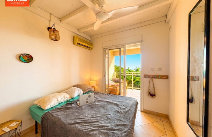 Vente Maison 187.00m&sup2; 8 pièces Saint-Leu