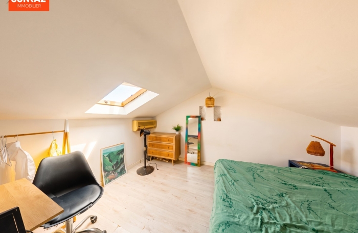 Vente Maison 187.00m&sup2; 8 pièces Saint-Leu