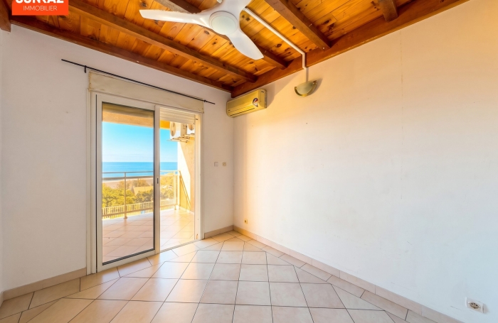 Vente Maison 187.00m&sup2; 8 pièces Saint-Leu