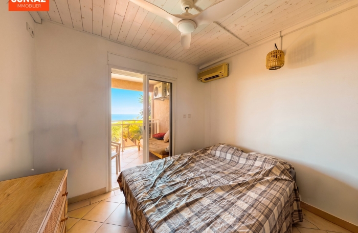 Vente Maison 187.00m&sup2; 8 pièces Saint-Leu