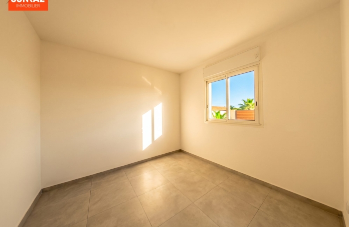 Location Maison 52.00m&sup2; 3 pièces Saint-Pierre