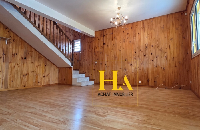 Vente Maison 180m&sup2; 8 pi&egrave;ces Plaine des Palmistes