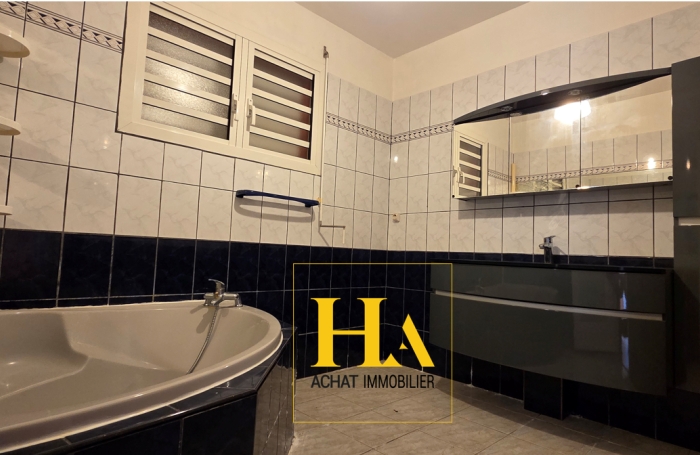 Vente Maison 180m&sup2; 8 pi&egrave;ces Plaine des Palmistes