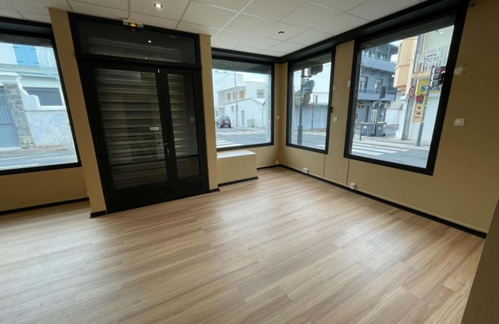 Location Local commercial 53m&sup2; 2 pièces Saint Denis