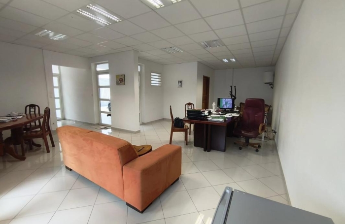 Location Local commercial 50m&sup2; 1 pièce Sainte Clotilde