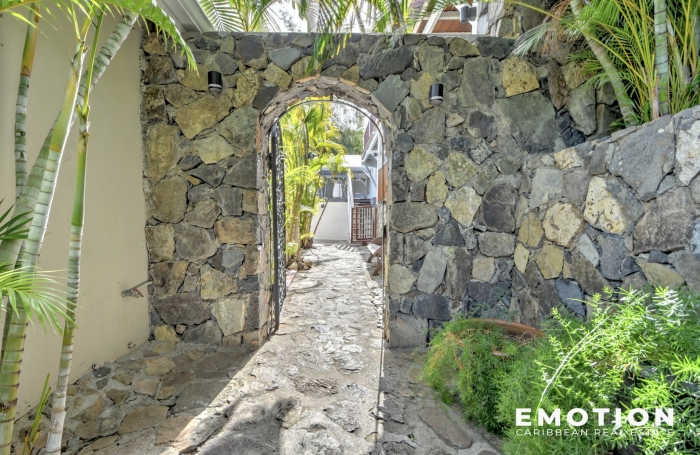 Hôtel-Restaurant 798 m2 + terrasses couvertes