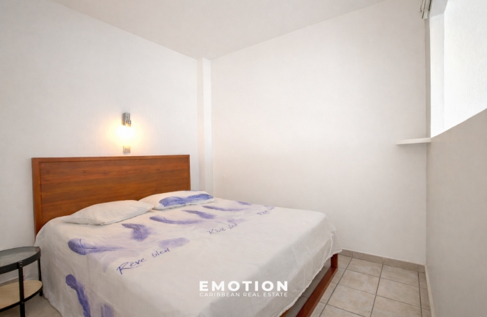 Studio r&eacute;am&eacute;nag&eacute; en T2 - Baie Nettl&eacute; Flamboyant