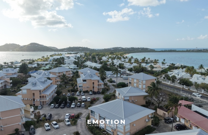 Studio r&eacute;am&eacute;nag&eacute; en T2 - Baie Nettl&eacute; Flamboyant